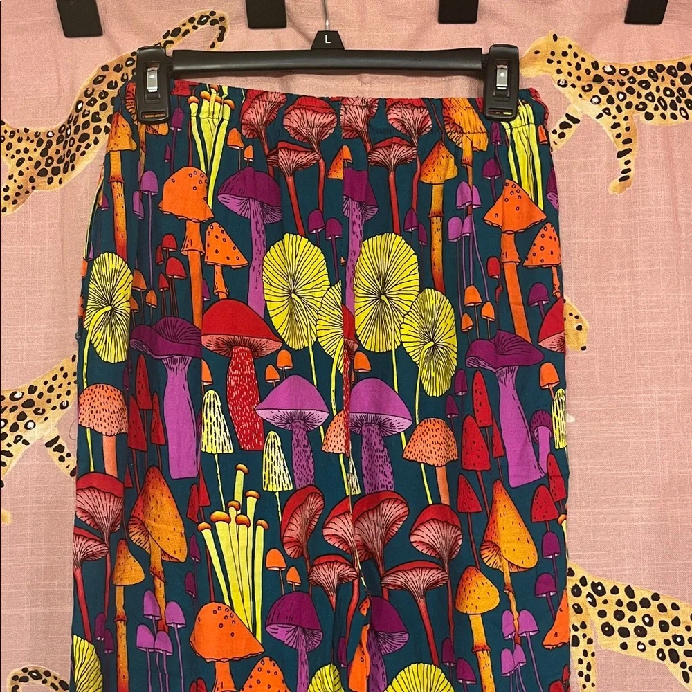 NWOT Mushroom Pants - Picture 8 of 9
